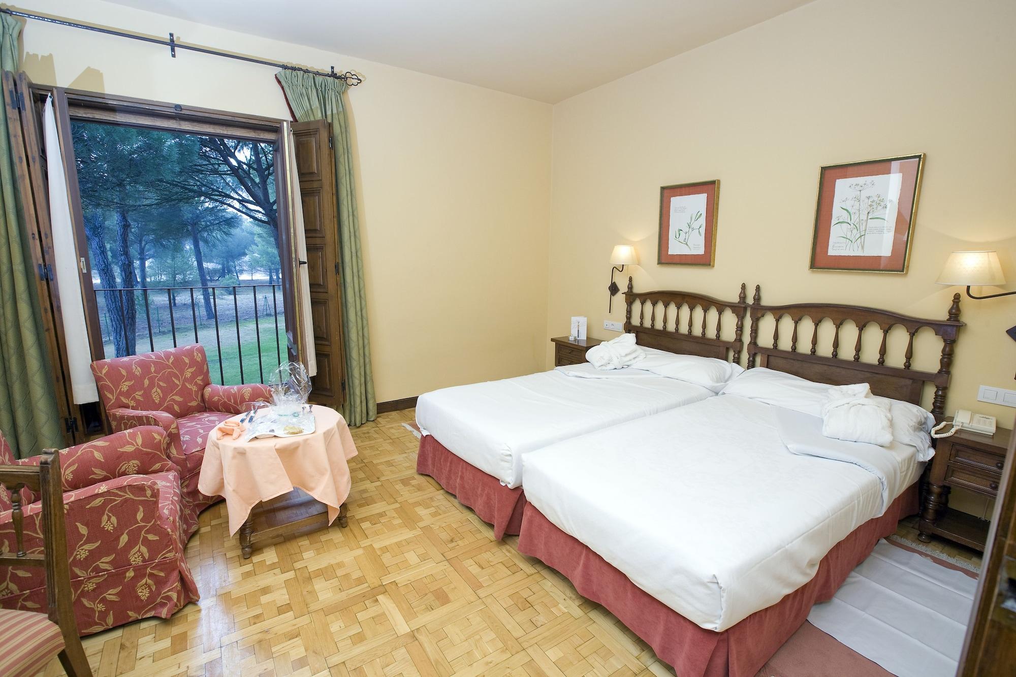 Parador De Тордесиляс Екстериор снимка