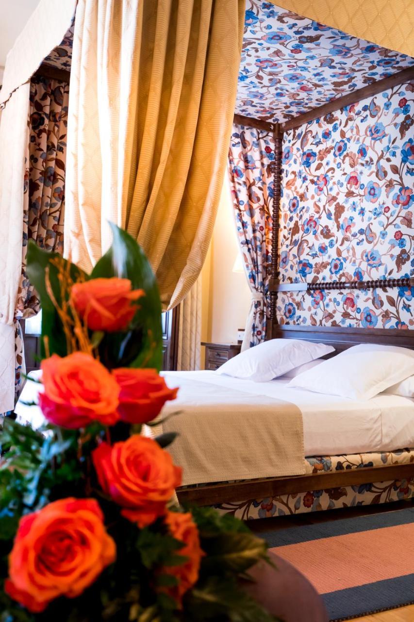 Parador De Тордесиляс Екстериор снимка